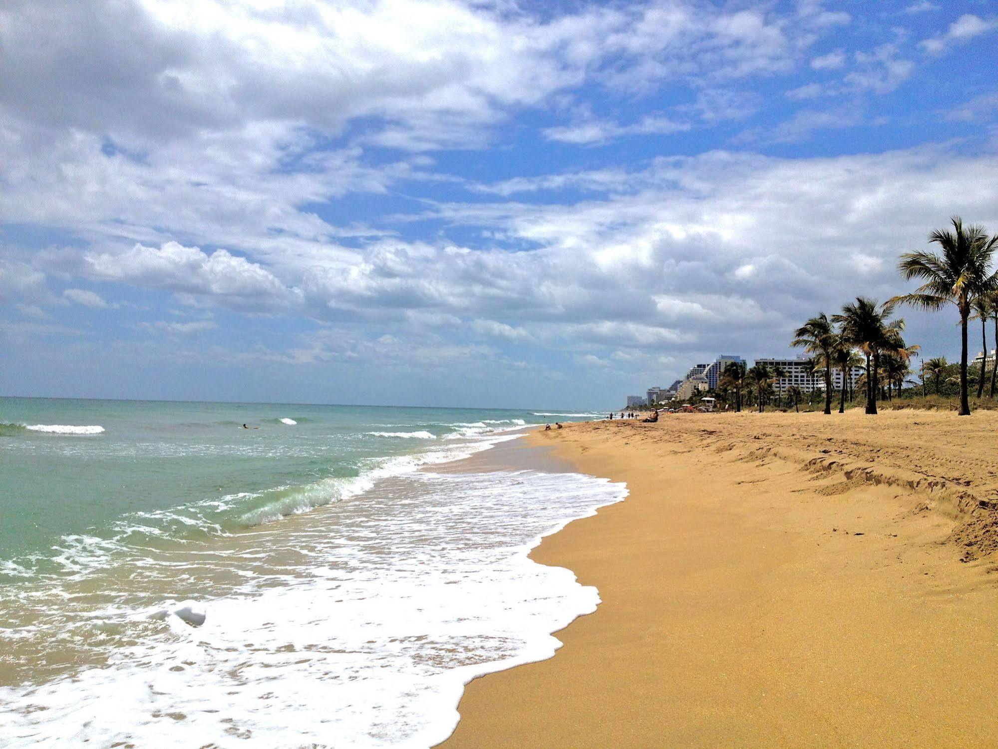 Fortuna Fort Lauderdale Bagian luar foto